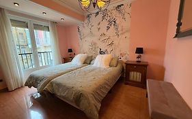 Haro Plaza Glam Tourist Home